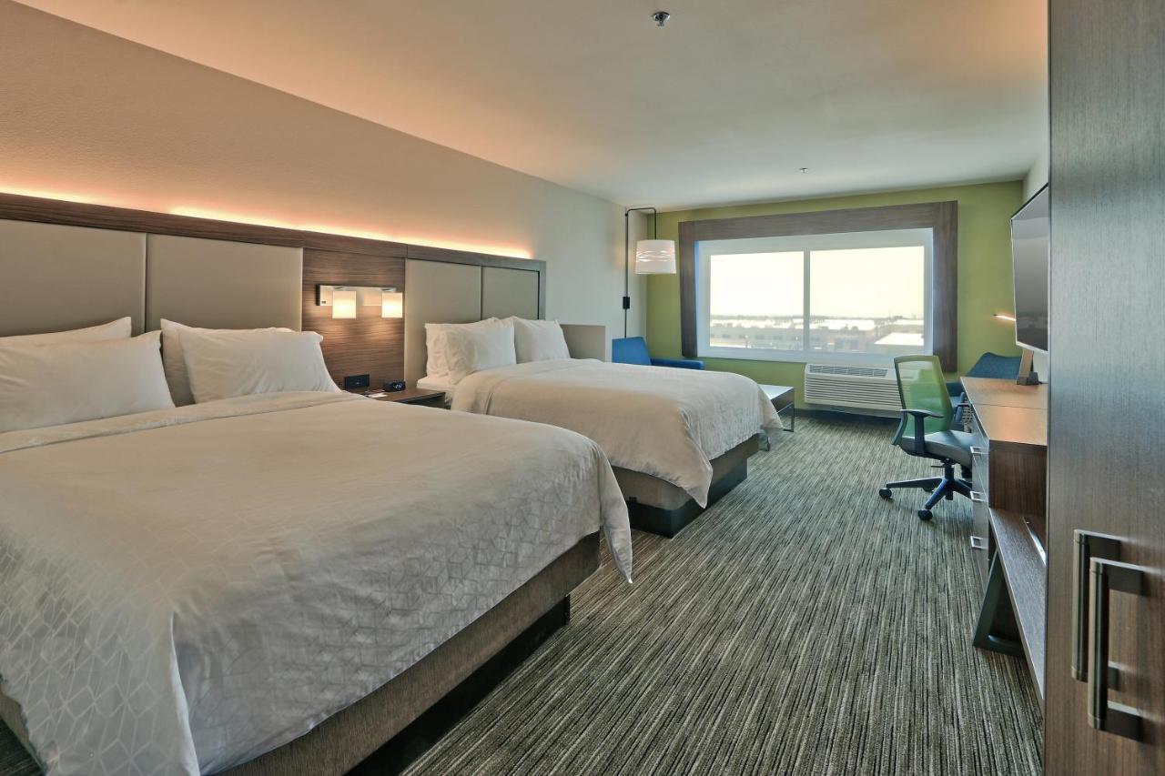 Holiday Inn Express & Suites - Albuquerque East, An Ihg Hotel Екстер'єр фото